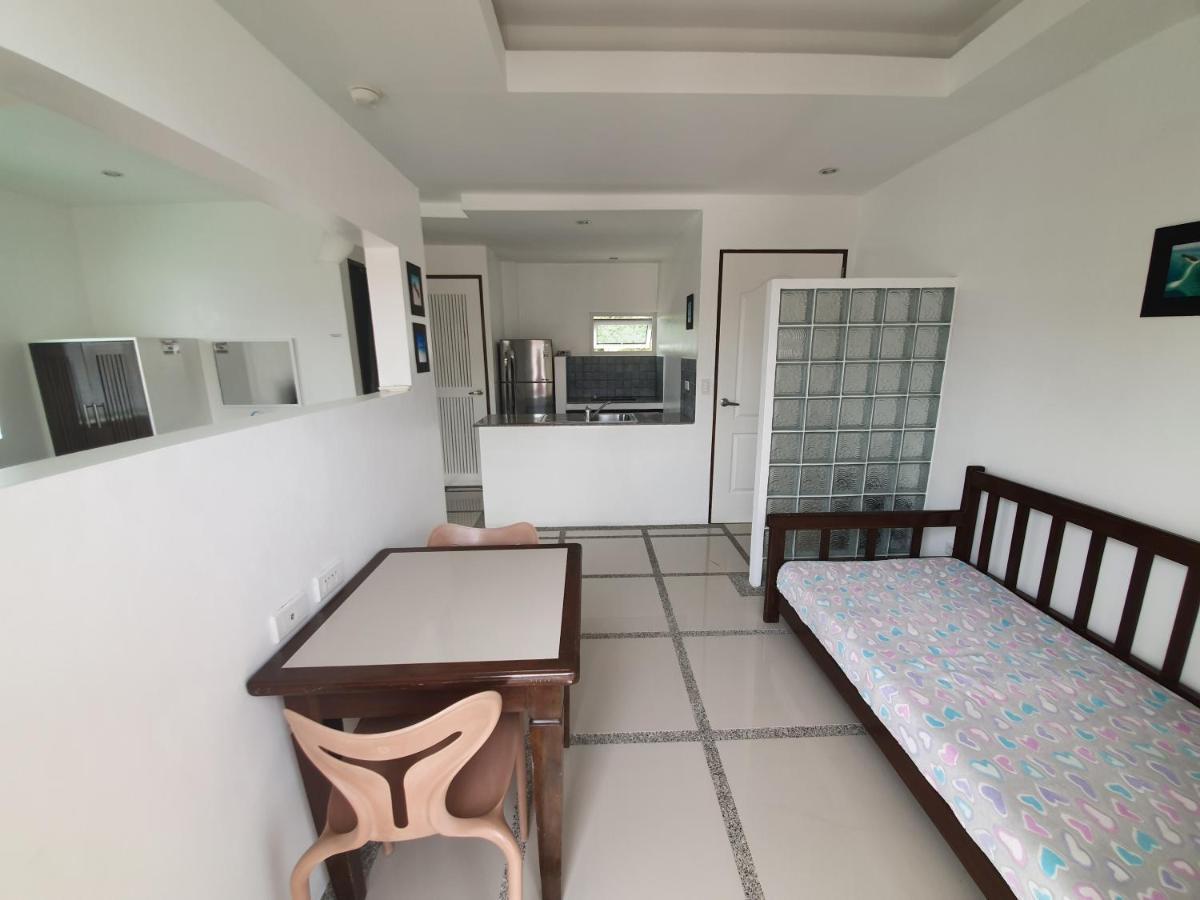 Clubboracay Apartelle Balabag  Esterno foto