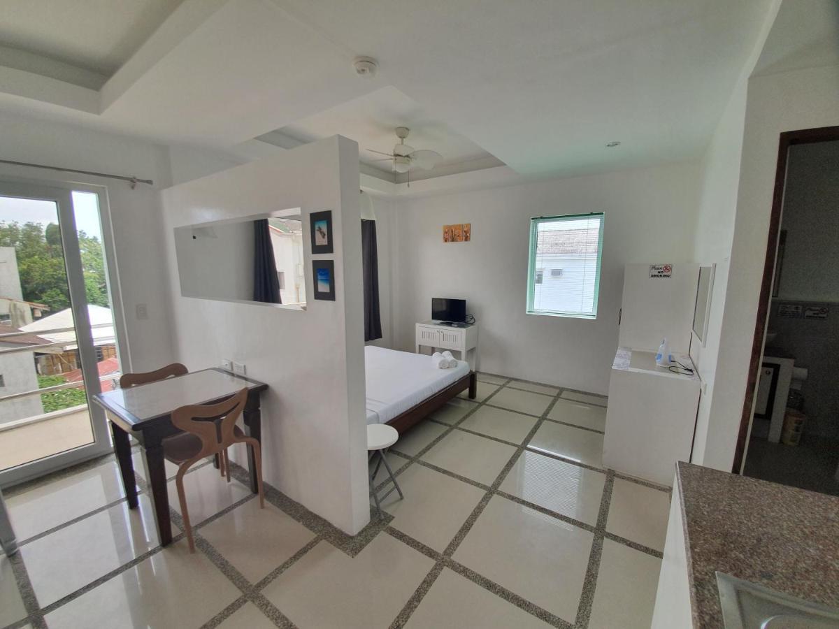 Clubboracay Apartelle Balabag  Esterno foto