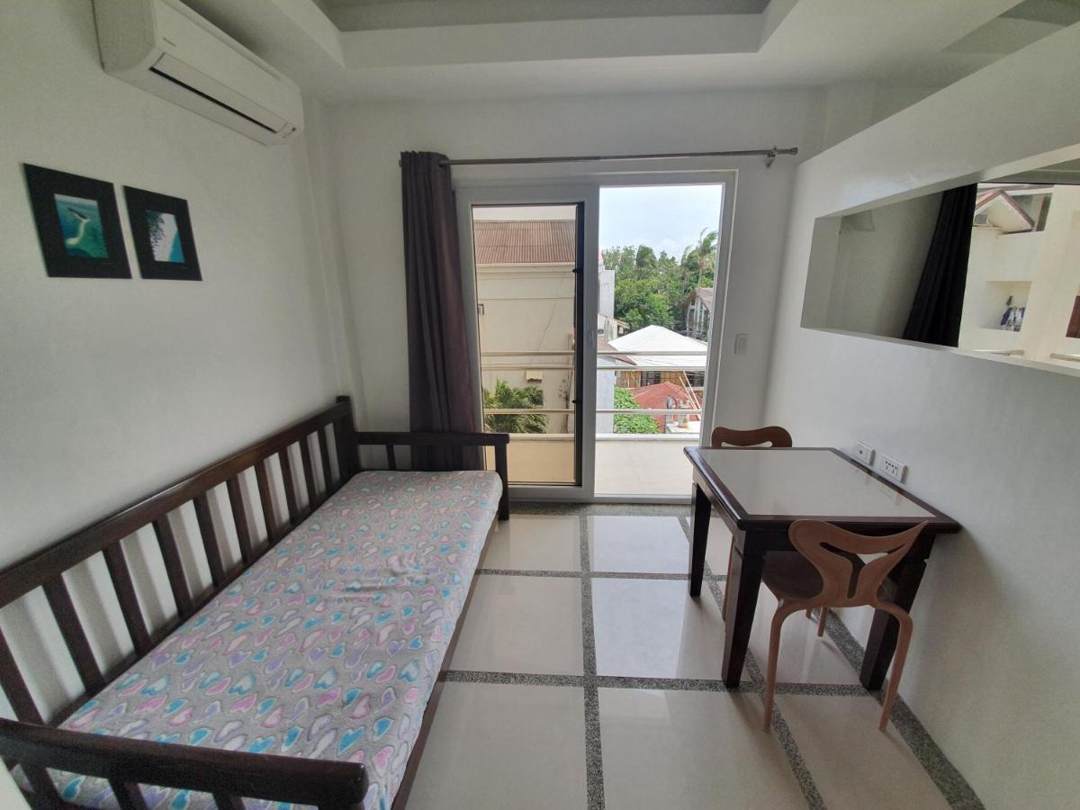 Clubboracay Apartelle Balabag  Esterno foto