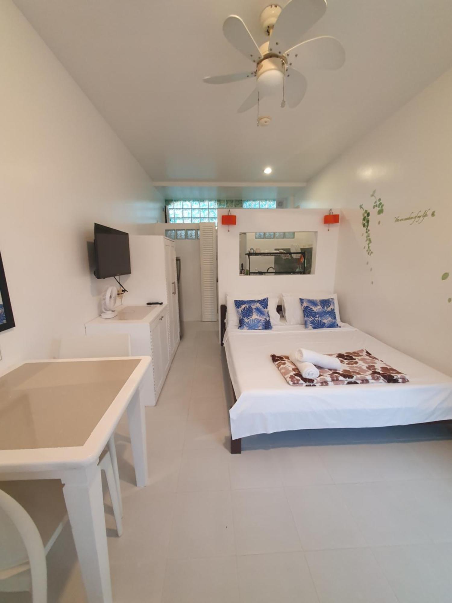 Clubboracay Apartelle Balabag  Esterno foto